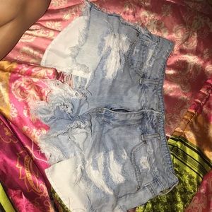 Short shorts American Eagle distressed myself